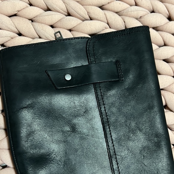 Ugg Black Leather Bandara Boots Size 6 Tall Wardrobe Staple - Picture 6 of 13